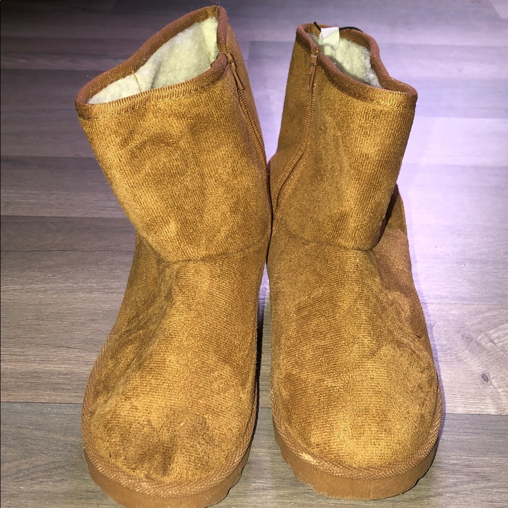 Cozy Tan Kids Boots